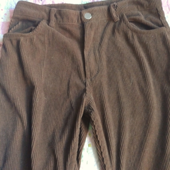 Brown flare pants - Picture 2 of 4